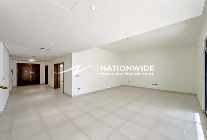92705352 - Property Image 3
