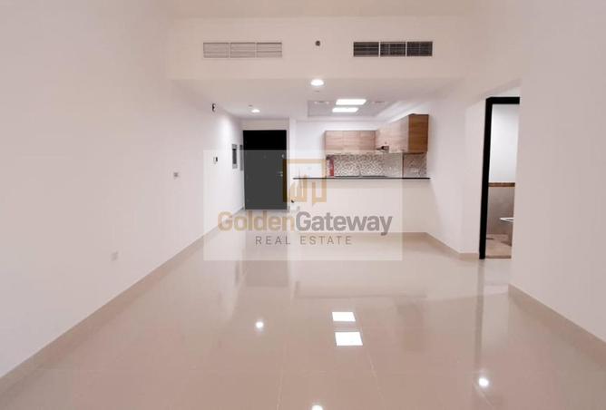128852359 - Property Image 2