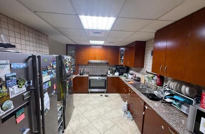 Apartment - 3 Bedrooms - 4 Bathrooms for sale in Dickens Circus 2 - Dickens Circus - Motor City - Dubai
