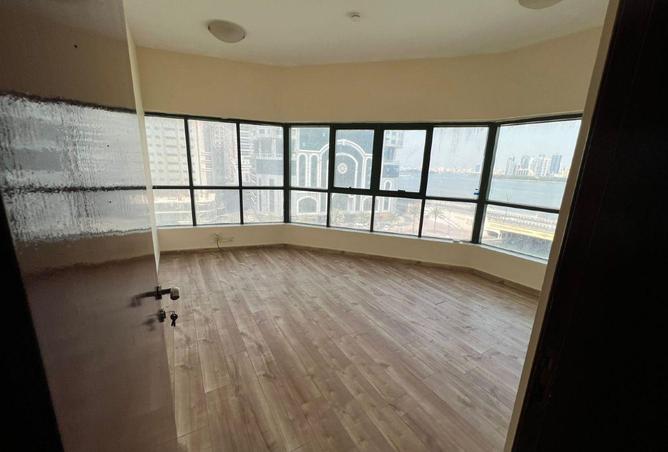 64044776 - Property Image 2