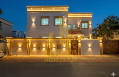 فيلا - 5 غرف نوم - 7 حمامات للبيع في 3 المويهات - المويهات - عجمان