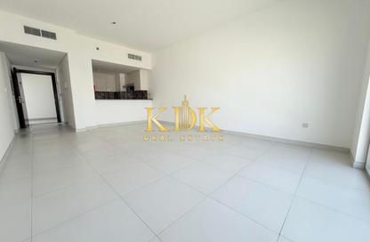 Apartment - 2 Bedrooms - 3 Bathrooms for rent in Rabdan Building - Motor City - Dubai