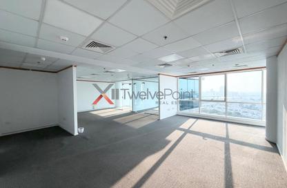 Office Space - Studio - 1 Bathroom for rent in Le Solarium - Dubai Silicon Oasis - Dubai