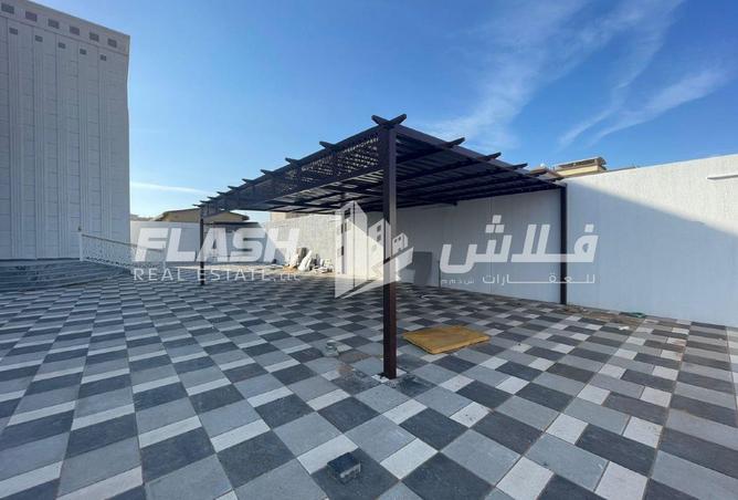 16076300 - Property Image 3