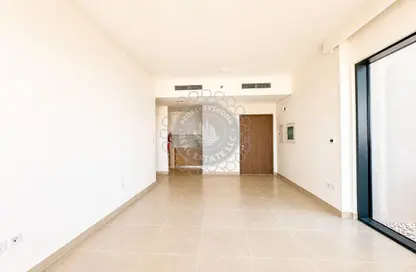 Apartment - 2 Bedrooms - 2 Bathrooms for rent in Seagate Building 2 - Seagate - Mina Rashid - Dubai