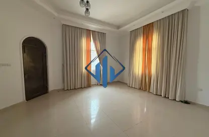 Villa - 4 Bedrooms - 5 Bathrooms for rent in Al Riffa - Ras Al Khaimah