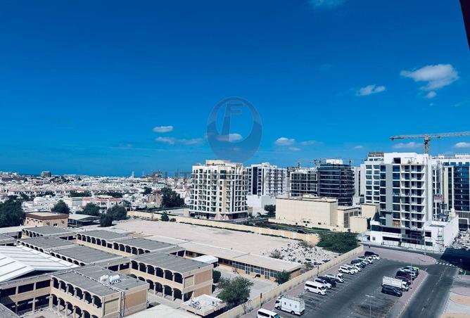 56956069 - Property Image 3