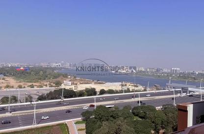 شقة - 2 غرف نوم - 3 حمامات للايجار في ايريس آمبر - الجداف - دبي