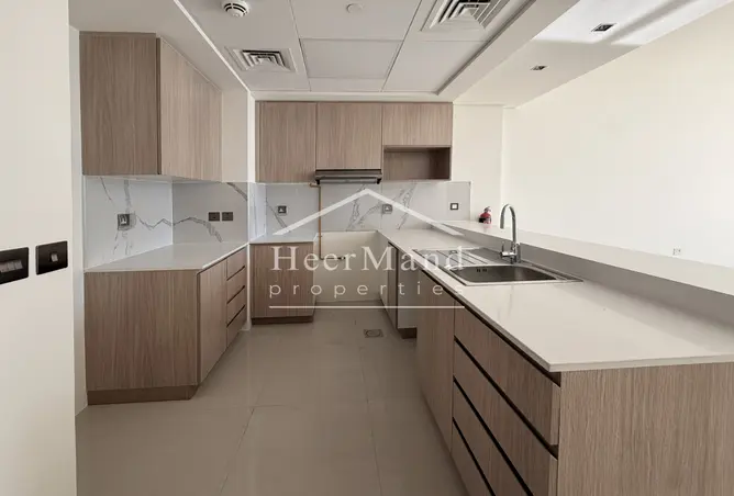 135144873 - صورة العقار 2