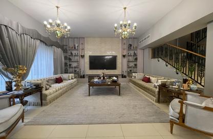 Villa - 4 Bedrooms - 5 Bathrooms for rent in Nad Al Sheba Villas - Nad Al Sheba 3 - Nad Al Sheba - Dubai