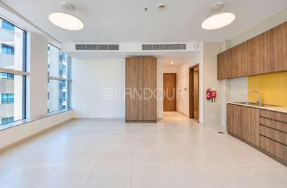 Apartment - Studio - 1 for rent in DXB Tower - Sheikh Zayed Road - Dubai