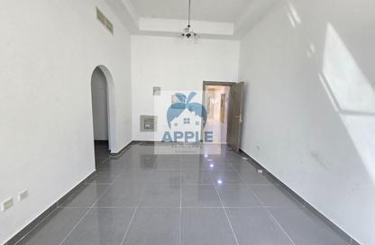 Apartment - 1 Bedroom - 1 Bathroom for rent in AlFalah - Muwaileh Commercial - Sharjah