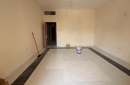 Apartment - 3 Bedrooms - 4 Bathrooms for rent in Qasimia 10 building - Al Mahatta - Al Qasimia - Sharjah Apartment - 3 Bedrooms - 4 Bathrooms for rent in Qasimia 10 building - Al Mahatta - Al Qasimia - Sharjah