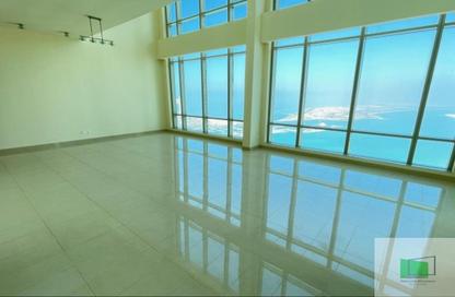 Apartment - 2 - 3 for rent in Nation Towers - Corniche Road - Abu Dhabi