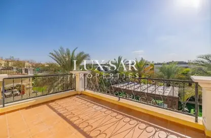 Villa - 3 Bedrooms - 4 Bathrooms for rent in District 8 - Jumeirah Park - Dubai