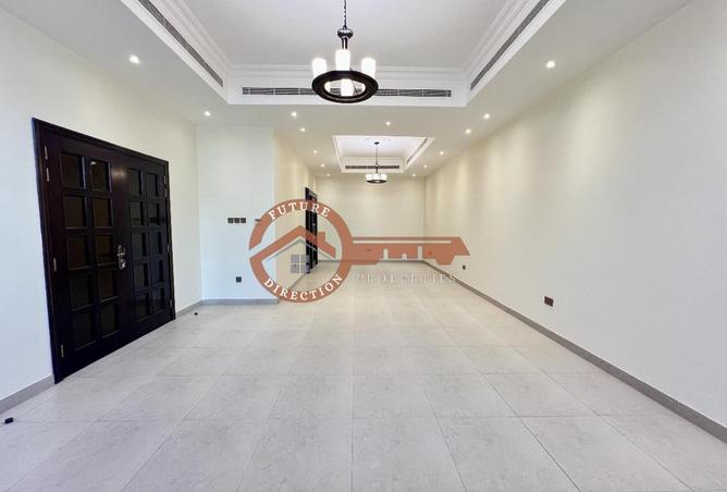 77373570 - Property Image 3