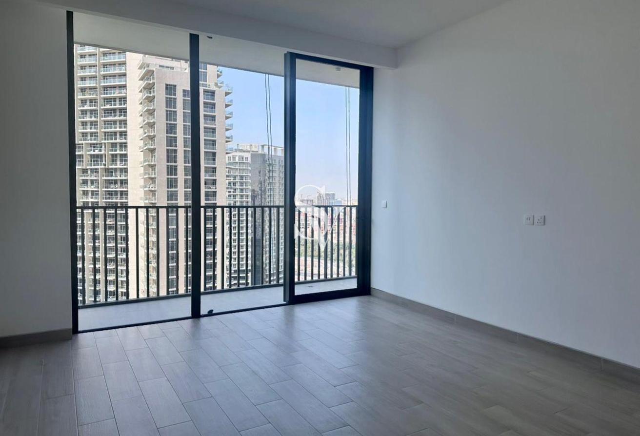 Brand New | High Floor | Facing Park | White Goods photo 3