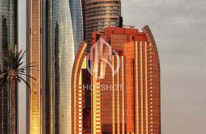 Apartment - 4 - 5 for sale in Bab Al Qasr Residence 31 - Yas Bay - Yas Island - Abu Dhabi