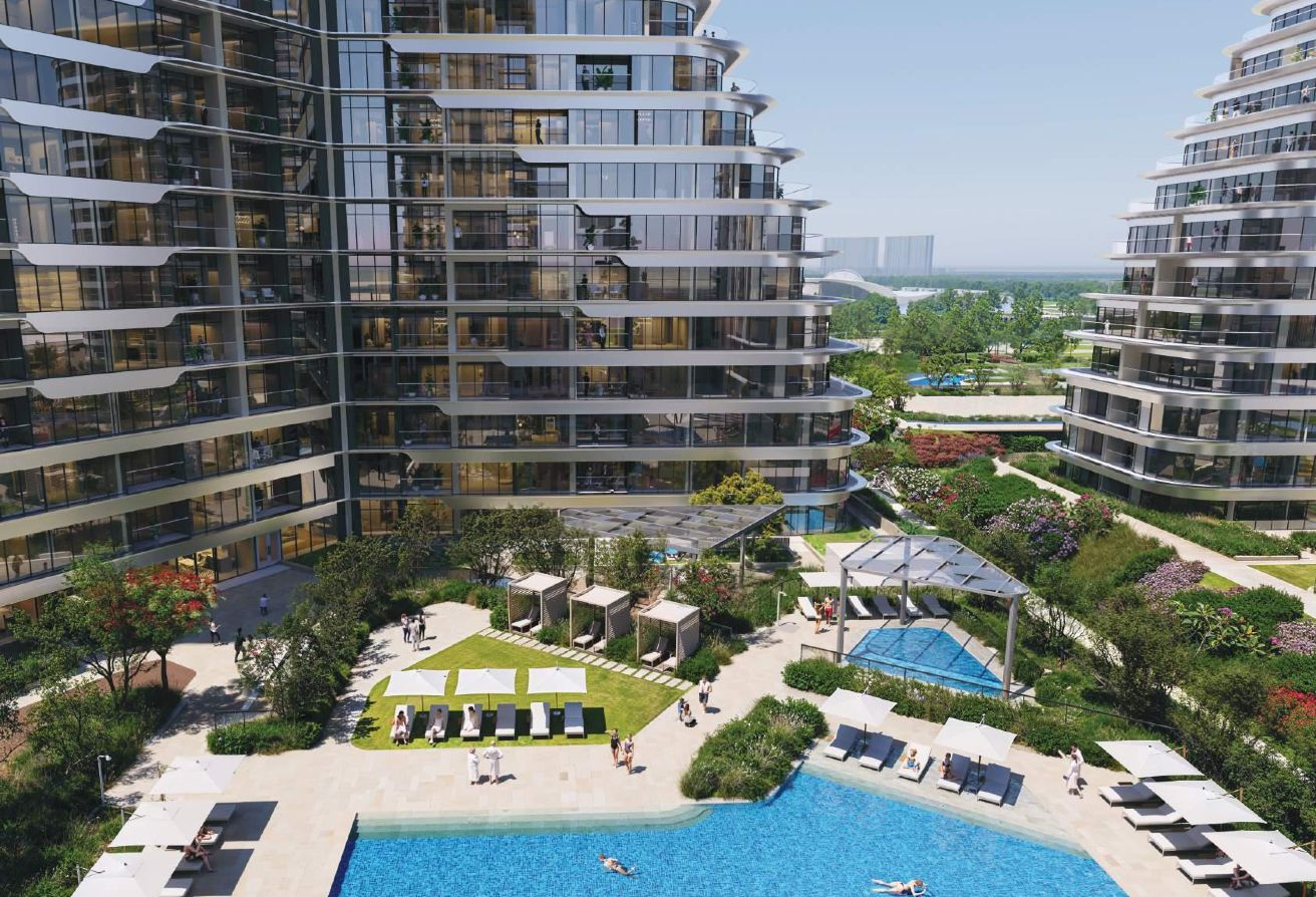 Spacious | Pool and Park View | Prime Location