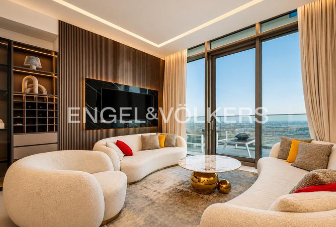 100836744 - Property Image 2