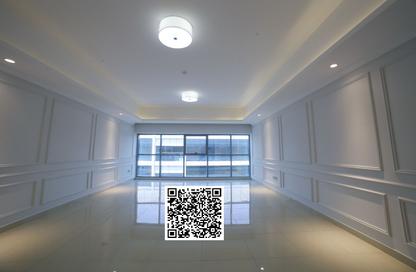 Apartment - 3 Bedrooms - 4 Bathrooms for sale in Gulfa Towers - Al Rashidiya 1 - Al Rashidiya - Ajman