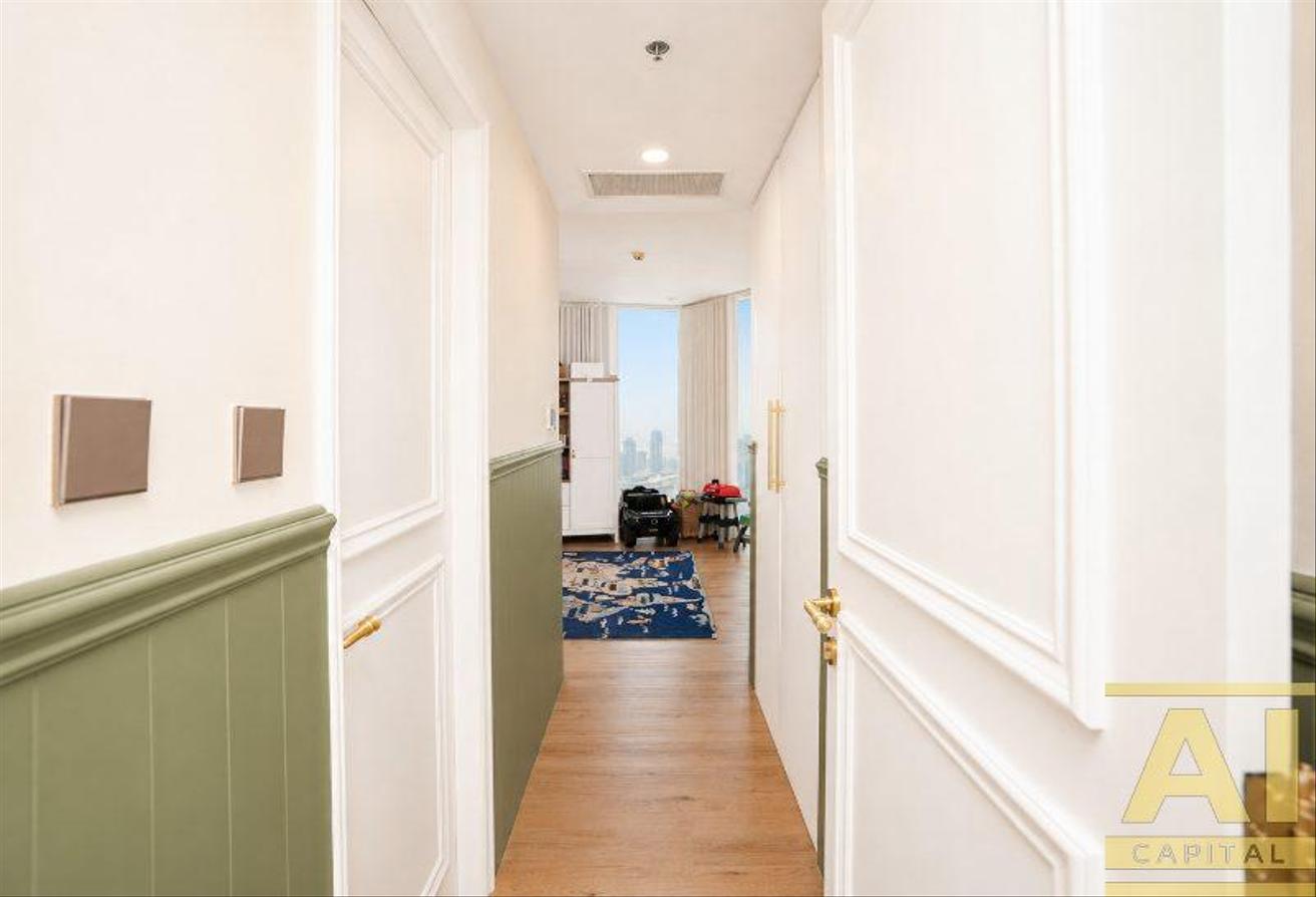 Vacant | Unfurnished 3BR | Very High Floor photo 11