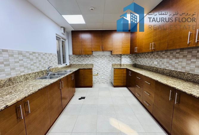 115486648 - Property Image 3