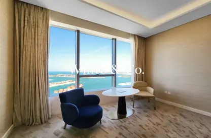 Apartment - Studio - 1 Bathroom for rent in The Palm Tower - Palm Jumeirah - Dubai