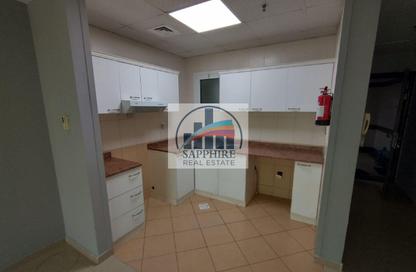 Apartment - 1 - 2 for rent in Lake City Tower - JLT Cluster D - Jumeirah Lake Towers - Dubai