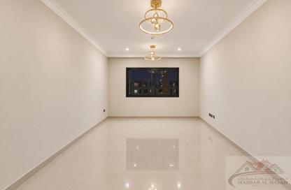 Apartment - 1 - 2 for rent in Muwaileh 29 Building - Muwaileh - Sharjah