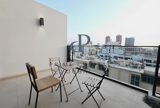 Loft 1BR Apartment |Fully Furnished | Vacant photo 3