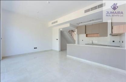 Townhouse - 2 Bedrooms - 3 Bathrooms for sale in Falcon Island South - Falcon Island - Al Hamra Village - Ras Al Khaimah Townhouse - 2 Bedrooms - 3 Bathrooms for sale in Falcon Island South - Falcon Island - Al Hamra Village - Ras Al Khaimah