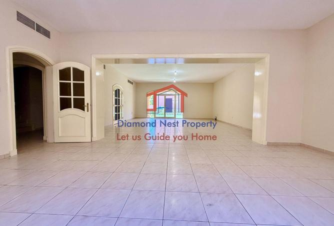 135637980 - Property Image 2