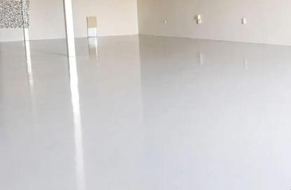 Warehouse - Studio - 1 for rent in Umm Al Thuoob - Umm Al Quwain
