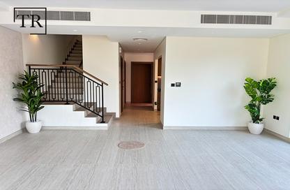 Townhouse - 5 - 5 for rent in Portofino - Damac Lagoons - Dubai