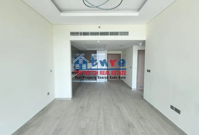 98278493 - Property Image 2
