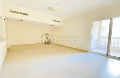 Apartment - 2 - 3 for rent in Plaza Residences 2 - Plaza Residences - District 13 - Jumeirah Village Circle - Dubai Apartment - 2 - 3 for rent in Plaza Residences 2 - Plaza Residences - District 13 - Jumeirah Village Circle - Dubai