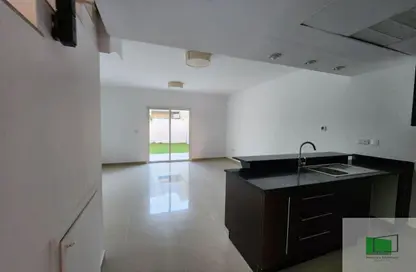 فيلا - 2 غرف نوم - 3 حمامات للبيع في طراز صحراوي - فيلات الريف - الريف - أبوظبي