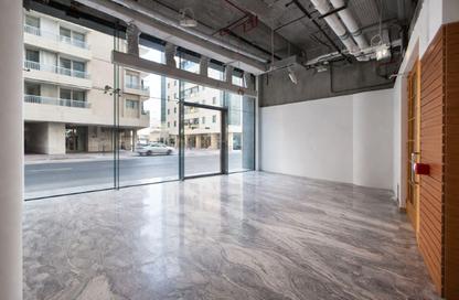 Shop - Studio - 2 Bathrooms for rent in Jood Residence Plaza - Al Muraqqabat - Deira - Dubai