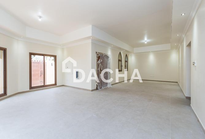 62064466 - Property Image 3