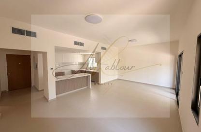 Apartment - 3 Bedrooms - 3 Bathrooms for rent in The Gardens Building 29 - The Gardens Buildings - The Gardens - Dubai Apartment - 3 Bedrooms - 3 Bathrooms for rent in The Gardens Building 29 - The Gardens Buildings - The Gardens - Dubai