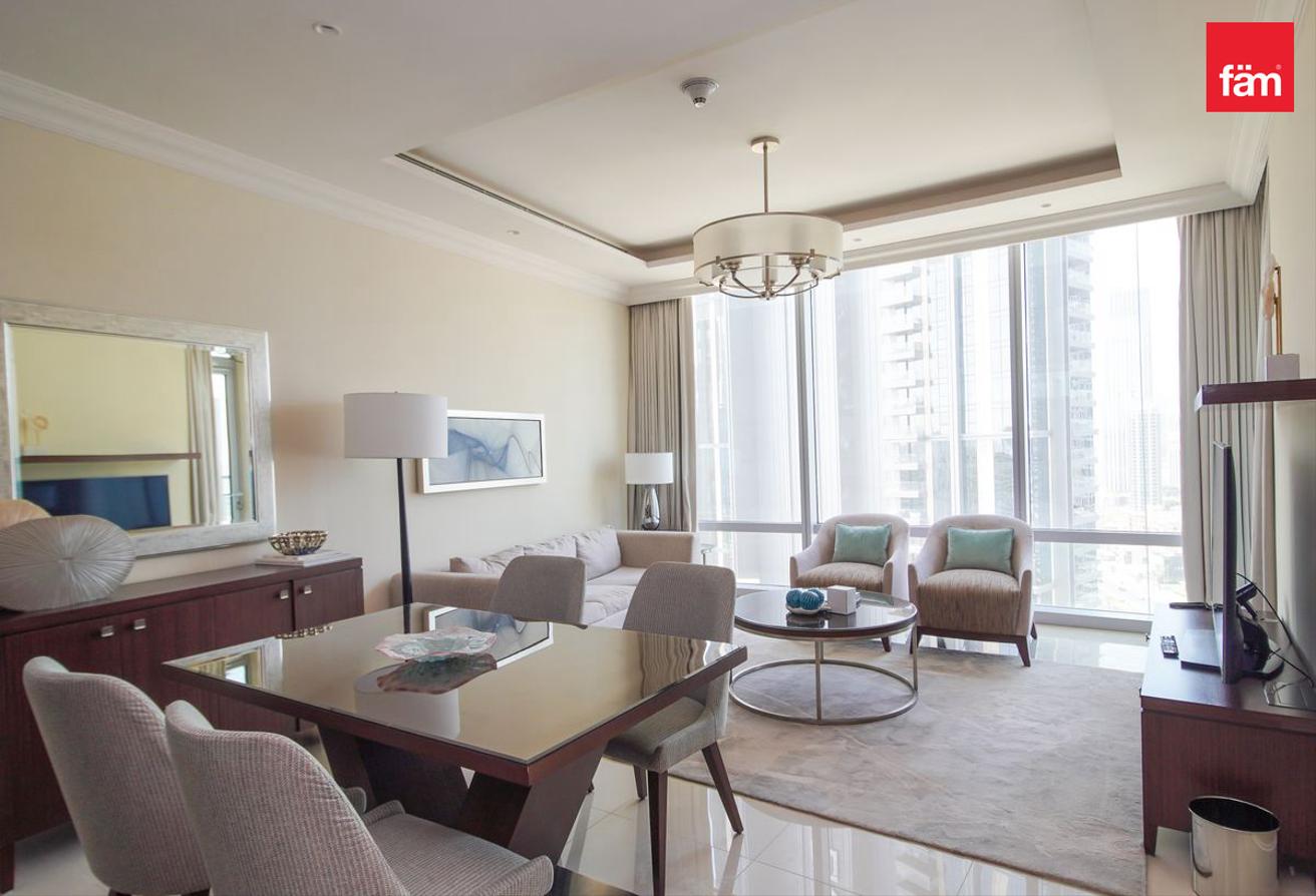 Burj and Fountain View | Low Floor | Furnished photo 2