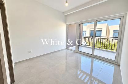 Townhouse - 4 - 4 for rent in Verona - Damac Hills 2 - Dubai