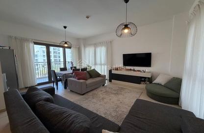 Apartment - 3 - 4 for sale in Zahra Apartments 2B - Zahra Apartments 2 - Zahra Apartments - Town Square - Dubai