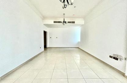 Apartment - 2 Bedrooms - 2 Bathrooms for rent in Al Taawun - Sharjah