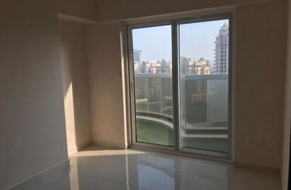 Apartment - 2 - 3 for rent in Hera Tower - Dubai Sports City - Dubai