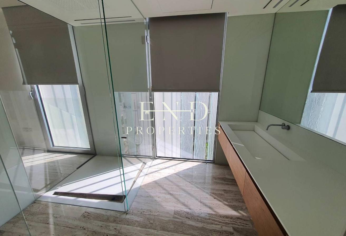 Building Expert | Best Unit | View Now photo 9