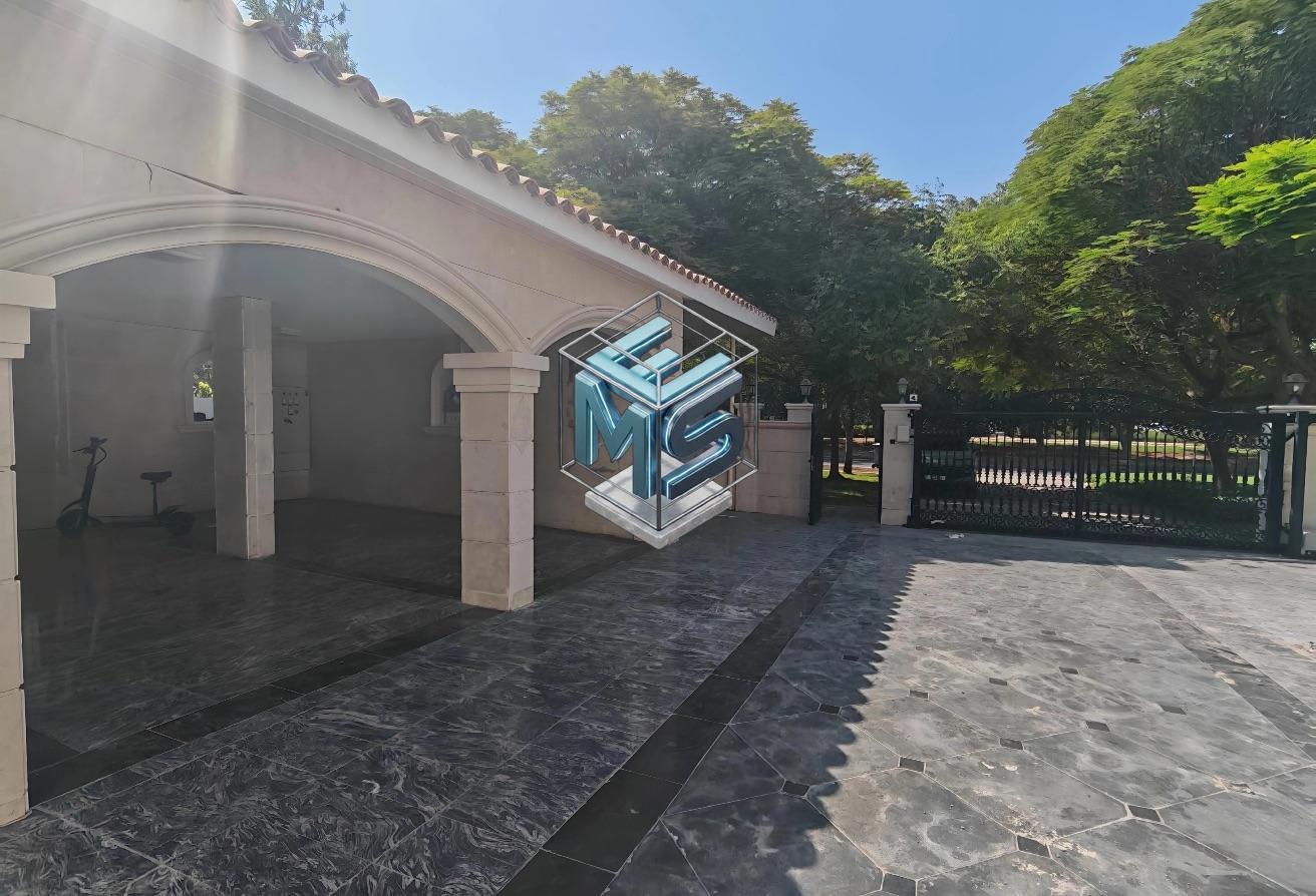 Grand Mediterranean 6BR | Private Lift photo 4