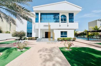 Villa - 5 Bedrooms - 5 Bathrooms for rent in Umm Suqeim 2 Villas - Umm Suqeim 2 - Umm Suqeim - Dubai