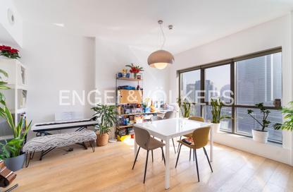 Apartment - 2 Bedrooms - 3 Bathrooms for sale in The Point - Dubai Marina - Dubai